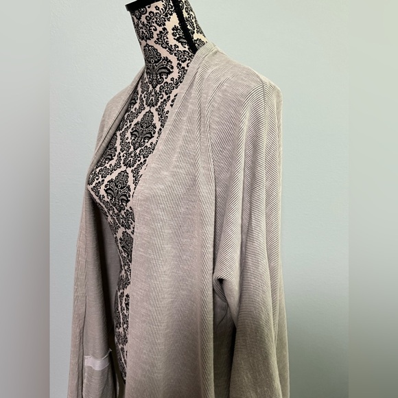 DONNI. Ribbed Cardigan- OS - Picture 4 of 6